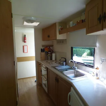 بيت للعطل Well-equipped Mobile With Garden In Normandy Gouvets