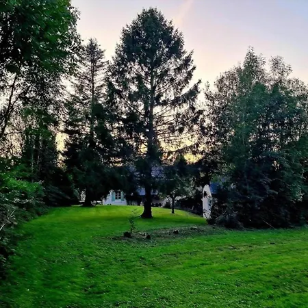 Well-equipped Mobile With Garden In Normandy *