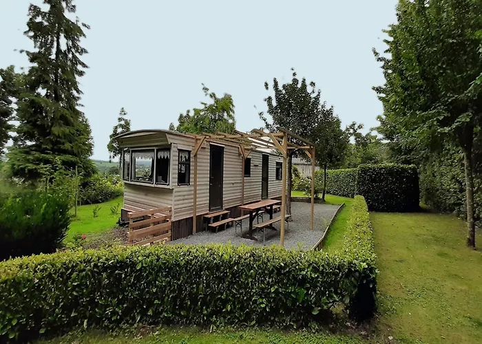 Well-equipped Mobile With Garden In Normandy * Gouvets